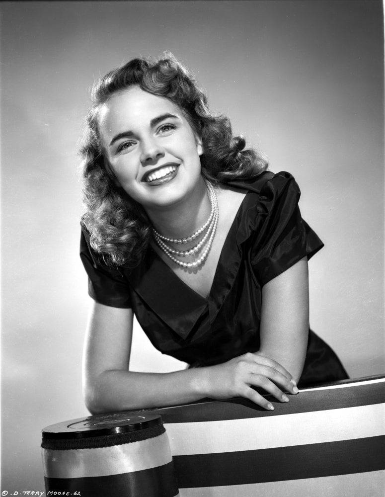 Terry Moore Leaning and Smiling Portrait Photo Print