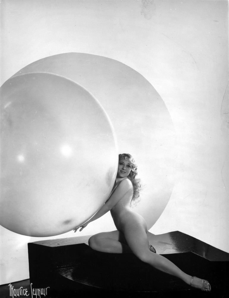 Sally Rand Naked Posed Photo Print showcasing vintage glamour.