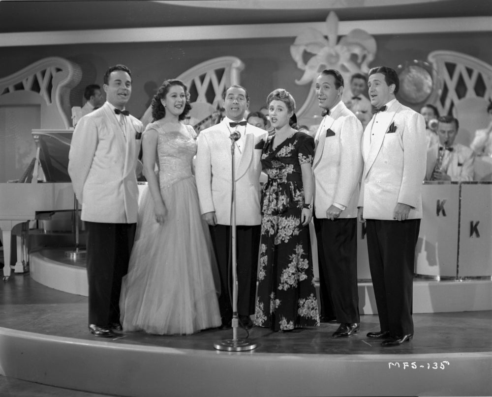 A scene from My Favorite Spy photo print showcasing classic cinema.