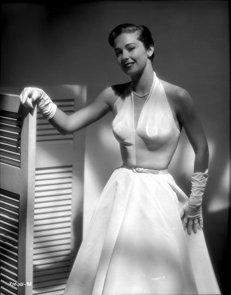 Vera Miles elegant photo print in white organza gown
