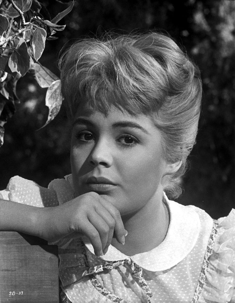 Sandra Dee Front View Pose Portrait Photo Print
