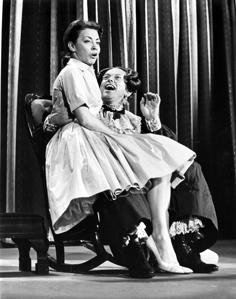 Mimi Hines and Phil Ford performing on stage Photo Print