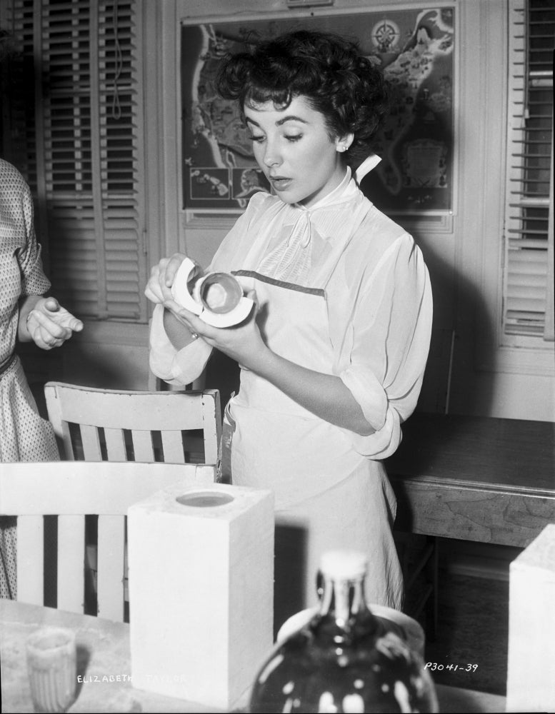 Elizabeth Taylor Baking Classic Portrait Photo Print