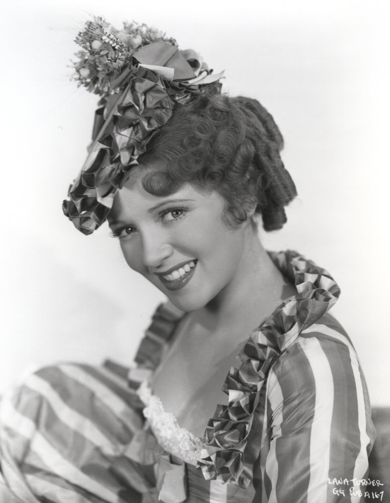 Lana Turner smiling side view pose photo print