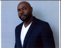 Antoine Fuqua stylish photo print in shirt and blazer