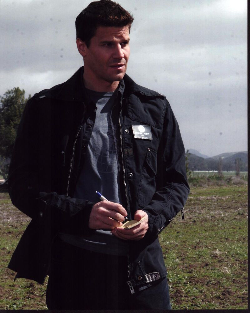 David Boreanaz Taking Notes for Bones Photo Print