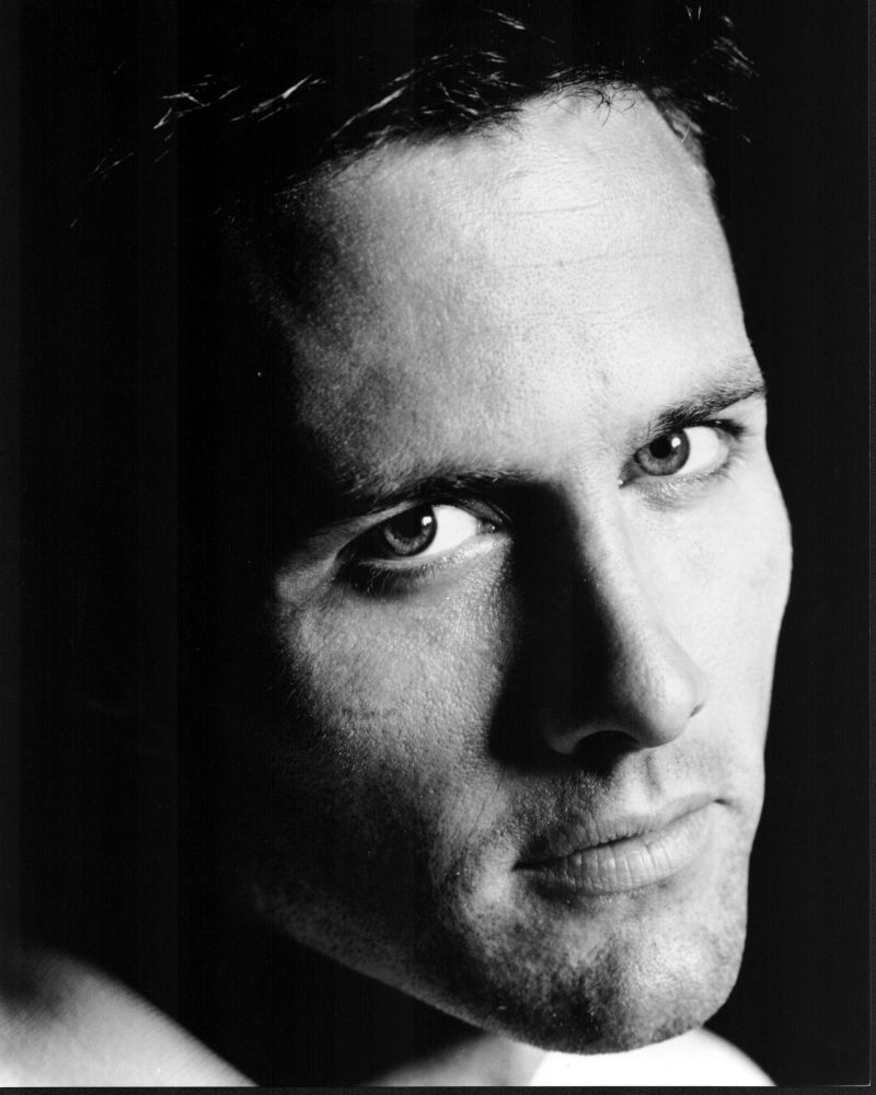 Rob Estes close-up black and white photo print.