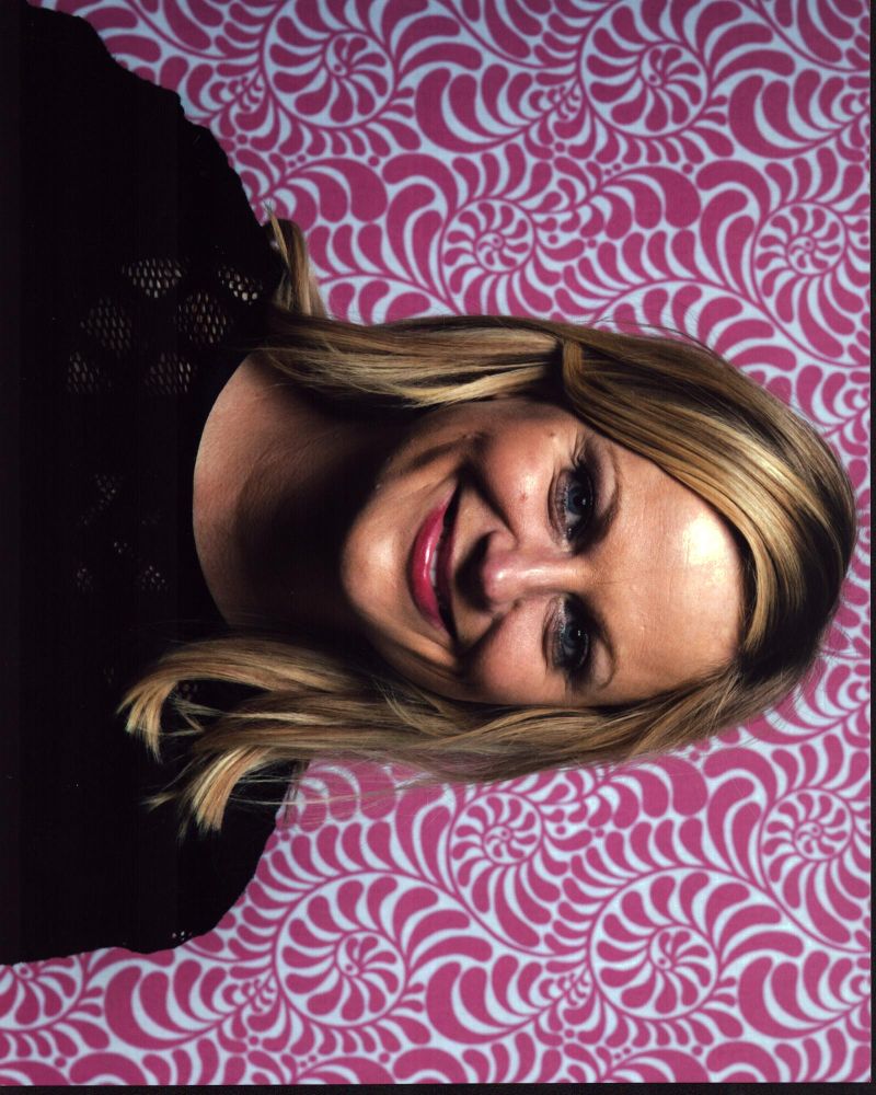 Amy Poehler photo print in black mesh top with pink background