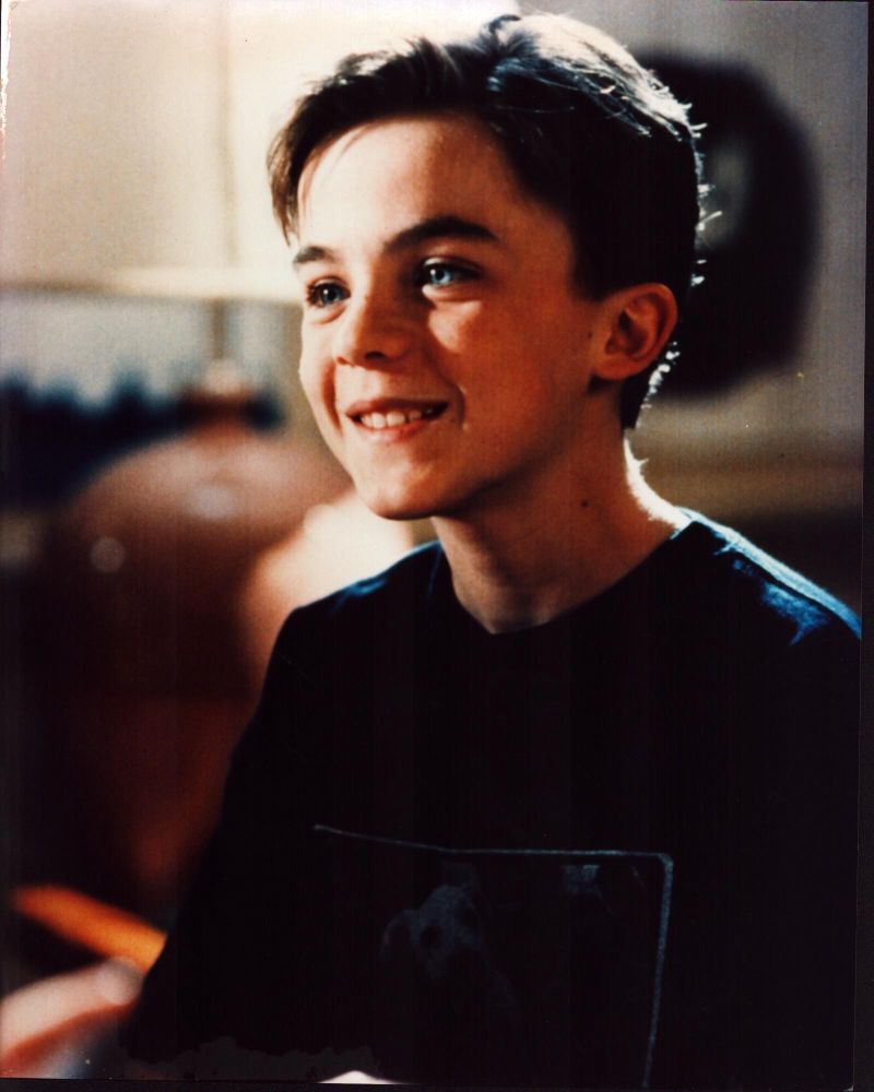 Frankie Muniz wearing a black top photo print