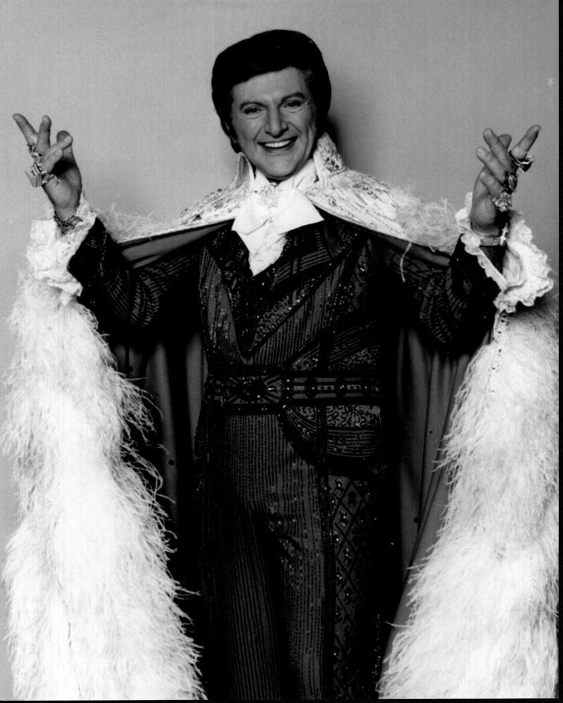 Liberace Black and White Photo Print in Sequin Costume (8x10)