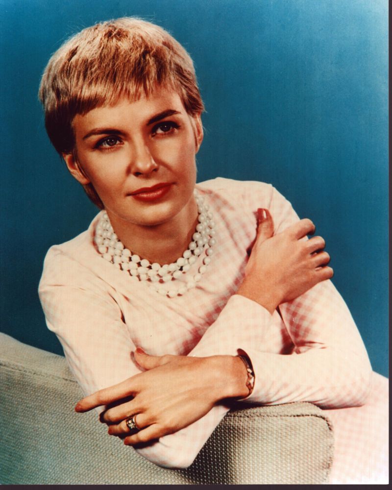 Joanne Woodward in a pink checkered outfit with white necklaces photo print