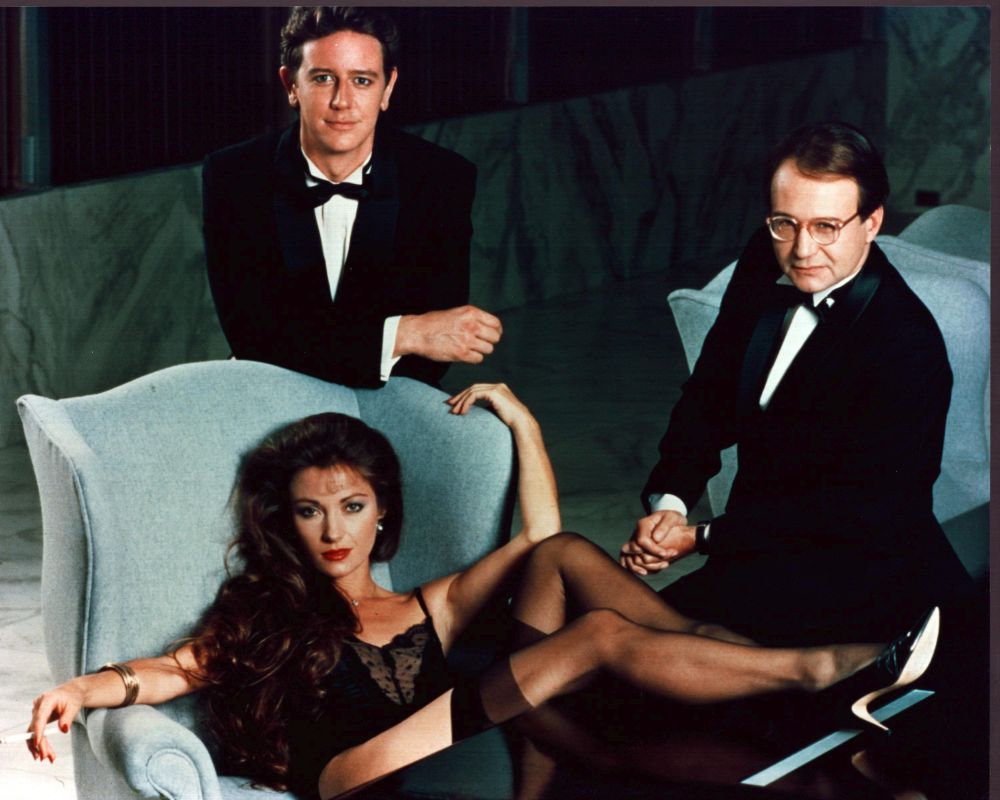 Judge Reinhold, Jane Seymour, and Ron Frazier in Head Office photo print.
