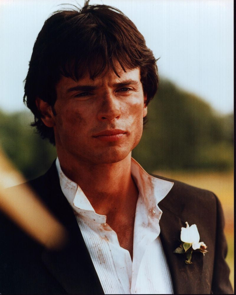 Tom Welling in Dirty Tuxedo on Set - Photo Print (8x10)