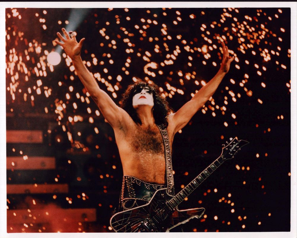 Paul Stanley Kiss Makeup Photo Print - On Stage (8x10)