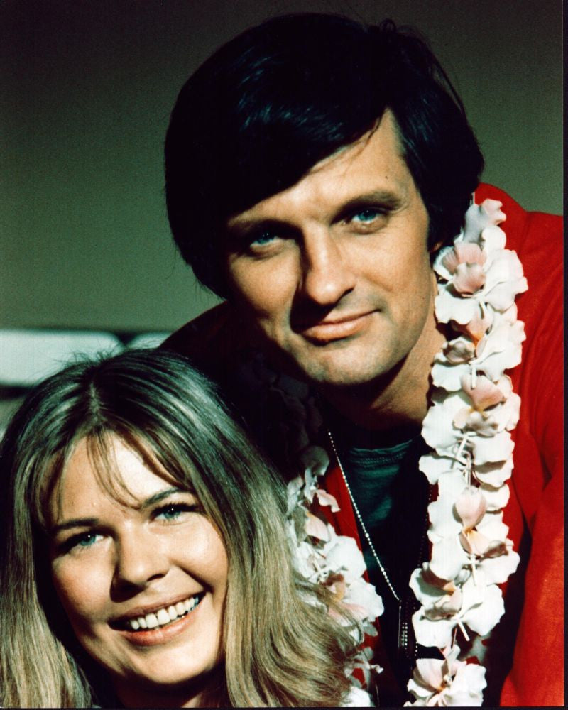Loretta Swit and Alan Alda in M*A*S*H Photo Print - Multiple Sizes