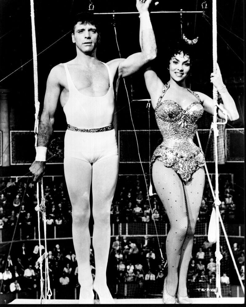 Burt Lancaster and Gina Lollobrigida in Trapeze Black and White Photo Print