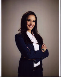 Melissa Fumero Brooklyn Nine-Nine photo print with arms crossed
