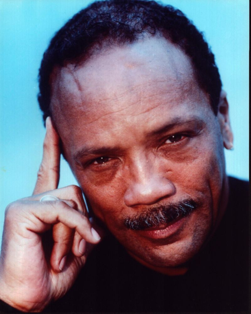 Quincy Jones Headshot Photo Print - Resting Hand Pose (8x10)