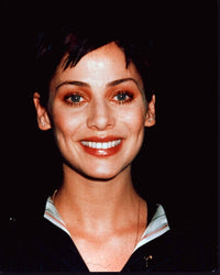Natalie Imbruglia smiling closeup photo print, high-quality photo.