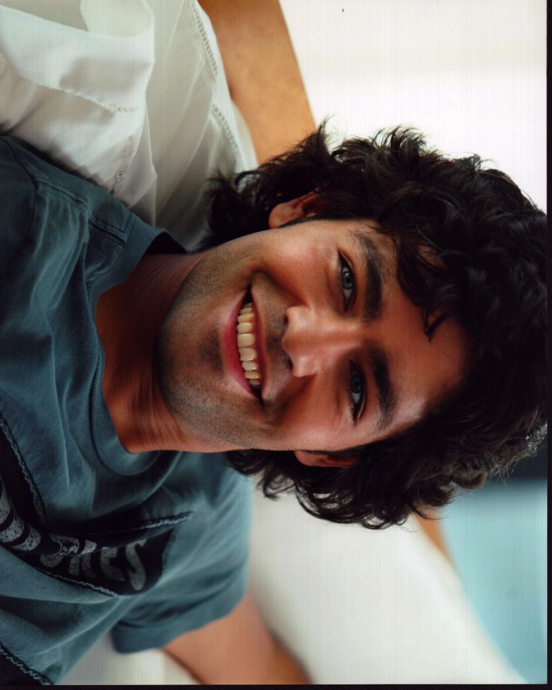 Adrian Grenier in Entourage Photo Print featuring Vincent Chase