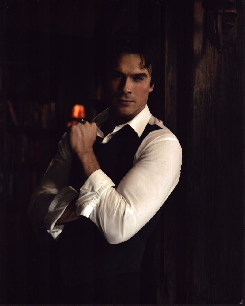 Ian Somerhalder Leaning on Doorway Photo Print