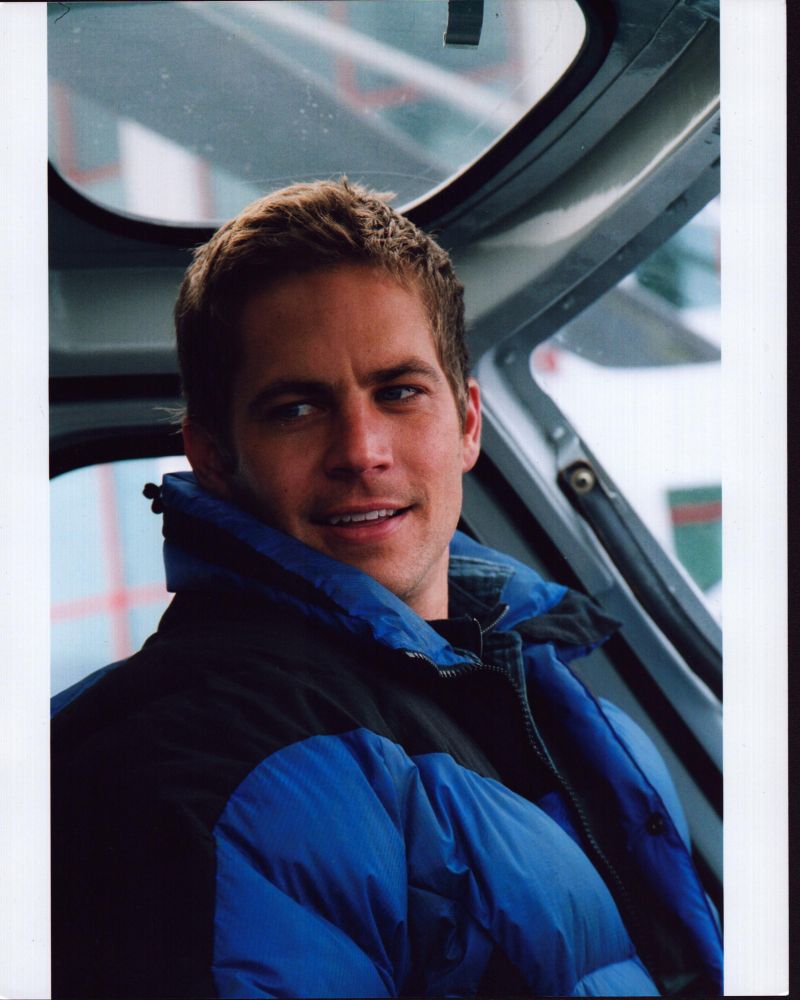Paul Walker in blue and black jacket Eight Below photo print