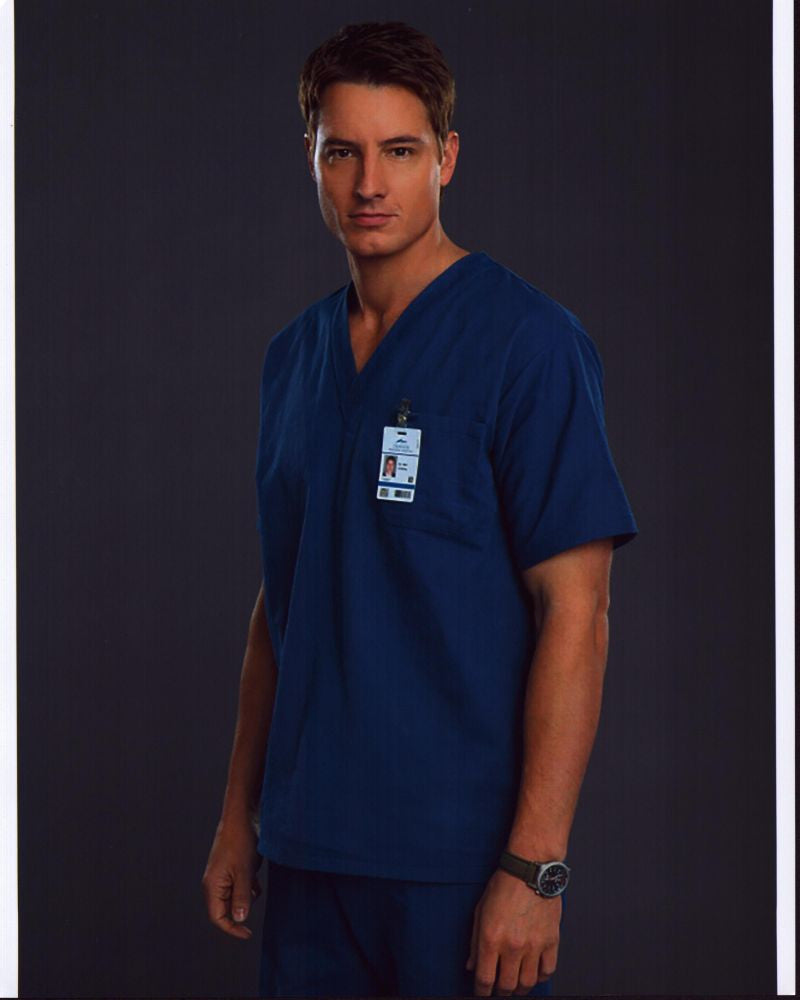 Justin Hartley in Scrubs from Emily Owens M.D. Photo Print