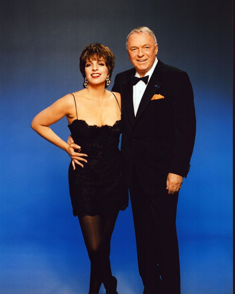 Liza Minnelli and Frank Sinatra photo print with blue background