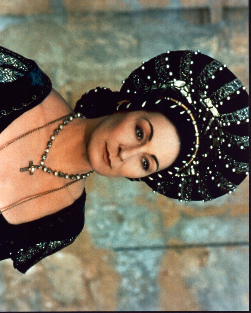 Anjelica Huston in Ever After: A Cinderella Story Photo Print