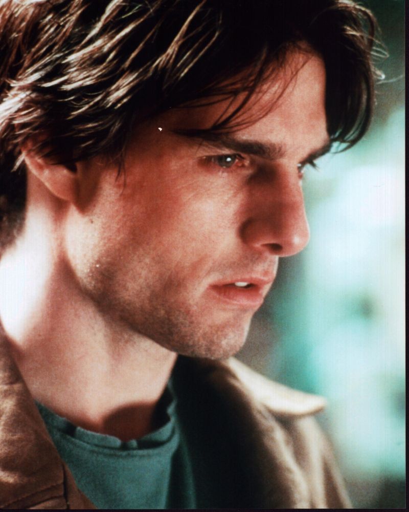 Tom Cruise wearing brown jacket in Vanilla Sky photo print.