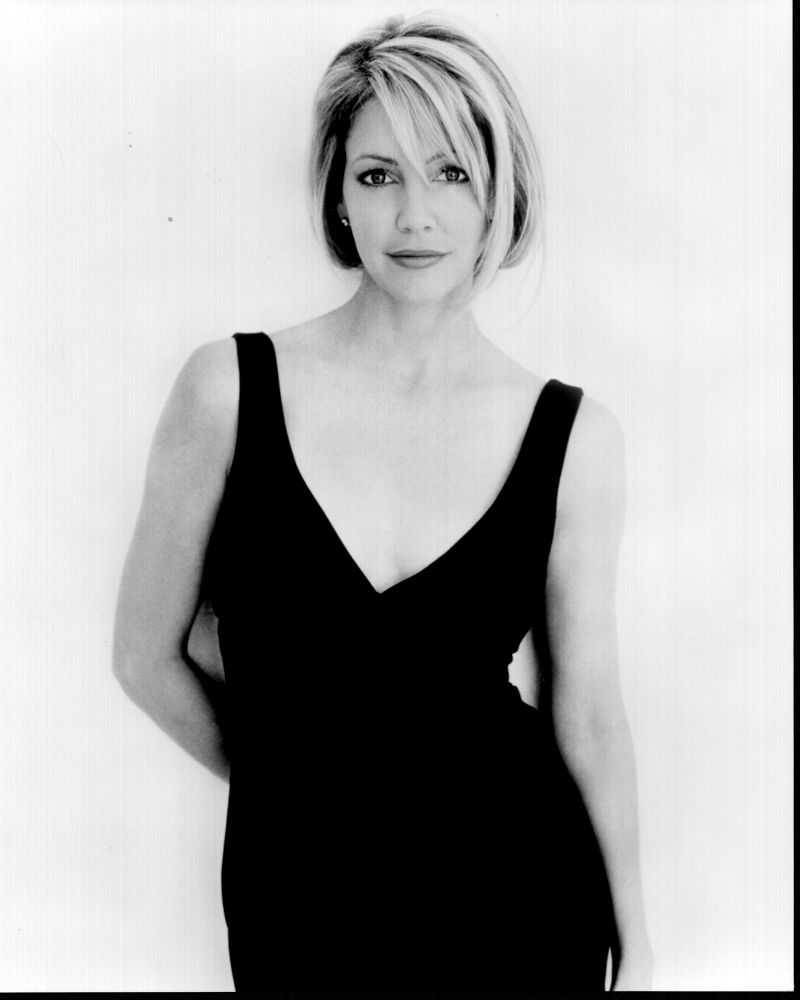 Heather Locklear in sleeveless dress black and white photo print