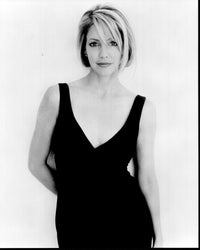 Heather Locklear in sleeveless dress black and white photo print