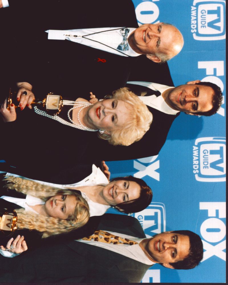 Everybody Loves Raymond cast photo print from the TV Guide Awards