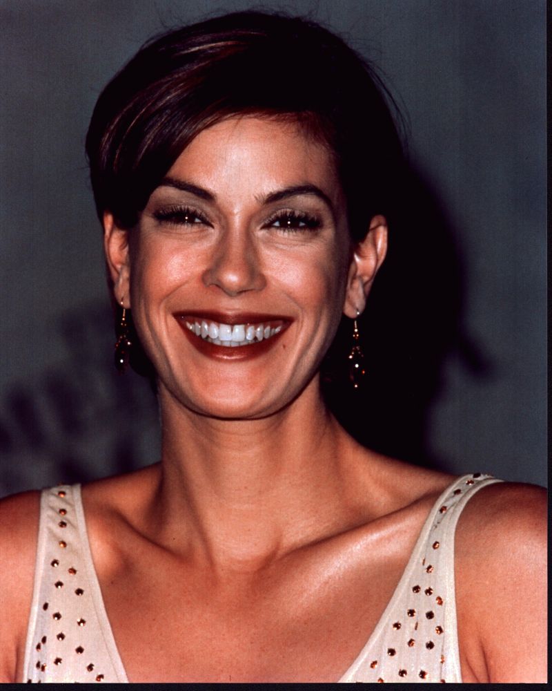Teri Hatcher close-up photo print in tan and gold dress