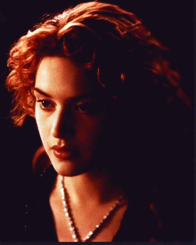 Close-up photo print of Kate Winslet in Titanic