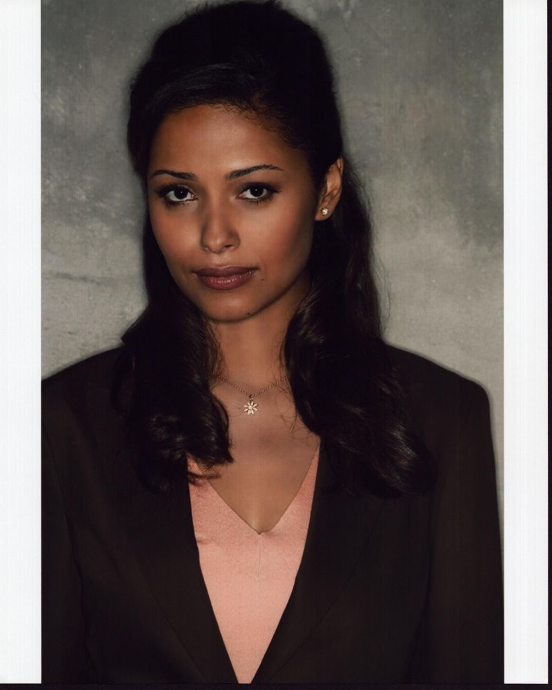 Meta Golding headshot photo print in brown and pink top