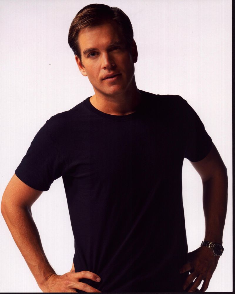 Michael Weatherly photo print with confident pose, hands on hips.