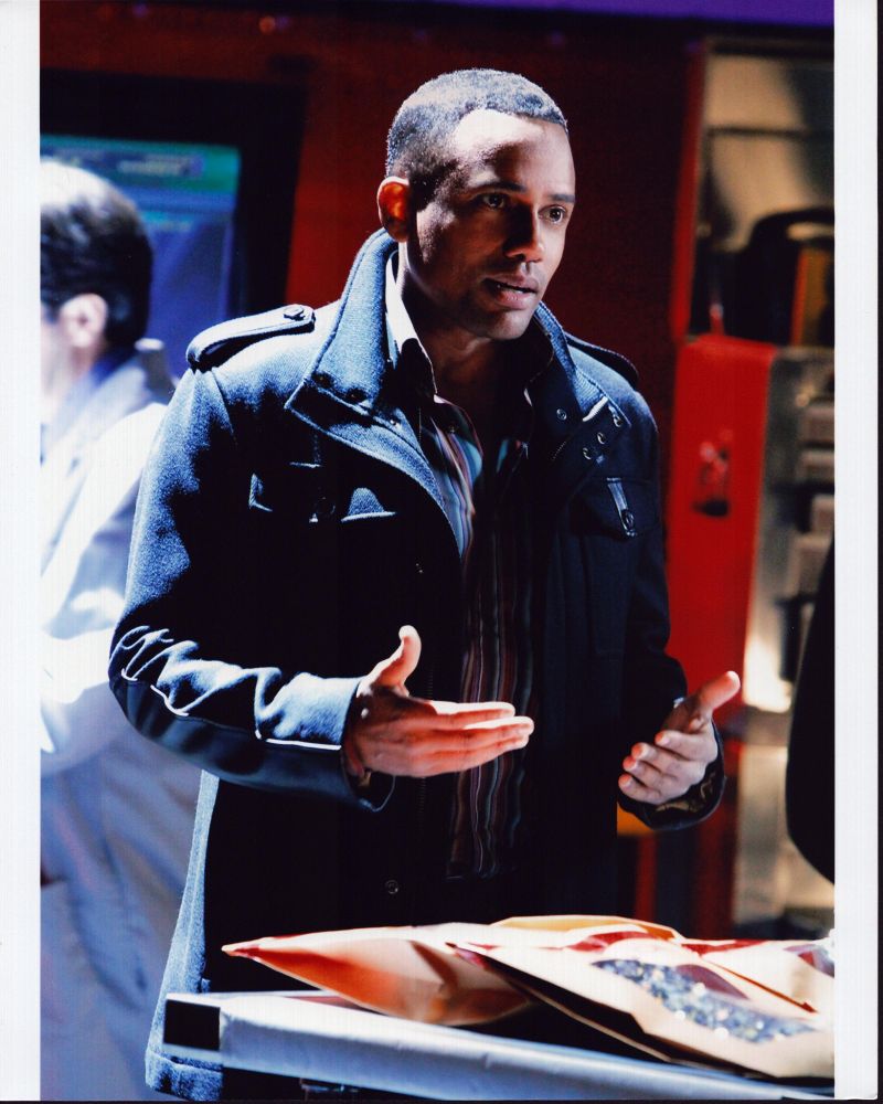 Hill Harper CSI: NY Photo Print showcasing character in dramatic pose.