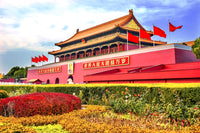 Mao Tse Tung at Tiananmen Gate Poster Print by William Perry