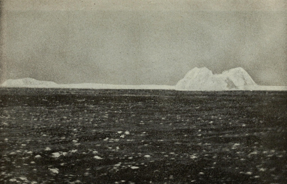 Wreck & Sinking of the Titanic 1912 Iceberg Poster Print