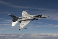 F-16E Fighter Jet Maneuvering Poster Print