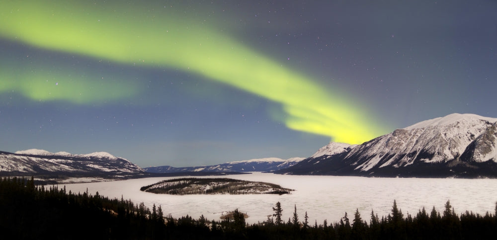 Aurora Borealis over Bove Island in Windy Arm, Yukon Poster Print