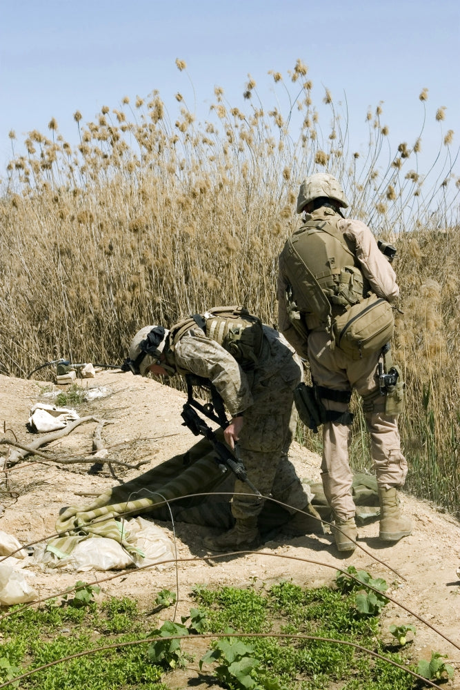 March 9, 2007 Marines Searching for Weapons Caches in Iraq Poster Print