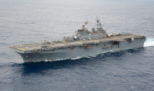 USS Essex Amphibious Assault Ship Poster Print in the Pacific Ocean.