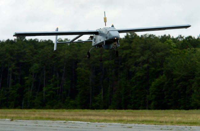 US Navy RQ-2B Pioneer Unmanned Aerial Vehicle Poster Print by Stocktrek Images