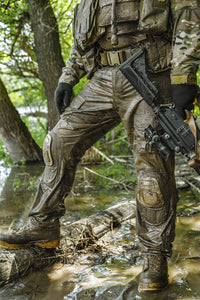 Green Berets U.S. Army Special Forces soldier in action poster print