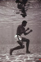 Ali - Underwater Poster Print 24x36