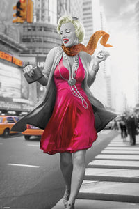 Marilyn Monroe - New York Walk Poster Print 24x36