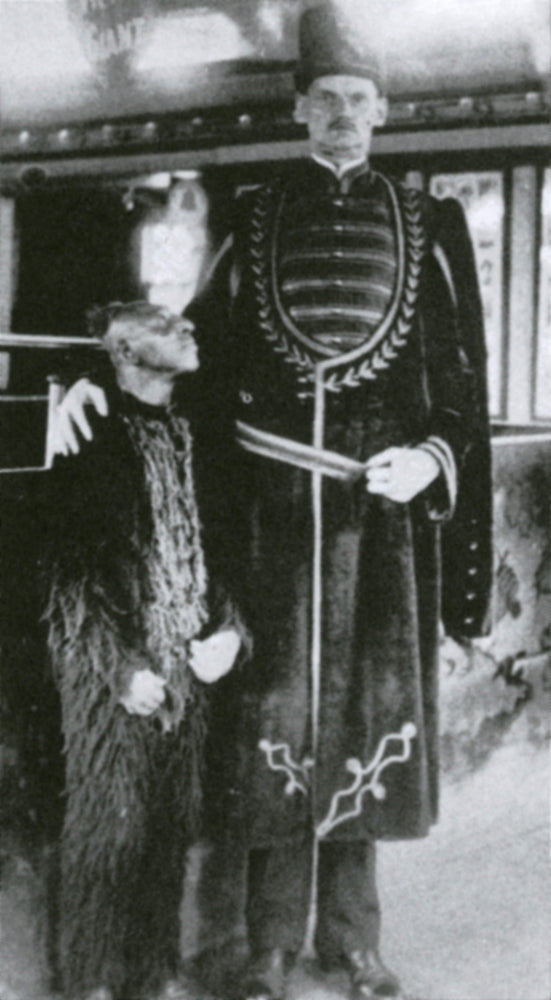 Paul Herold and Zip the Pinhead Poster Print by Science Source