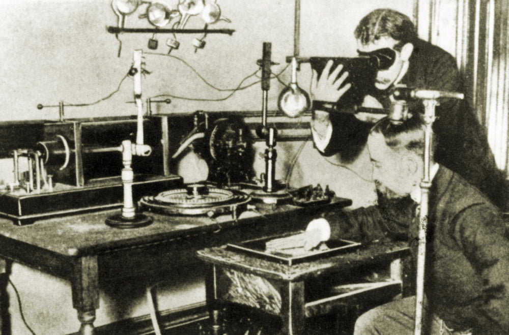 Early Method for Testing X-rays poster print from 1920, showcasing vintage medical techniques.